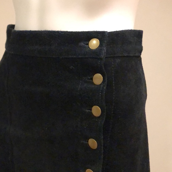 Leather Suede Mini Skirt - Picture 5 of 9